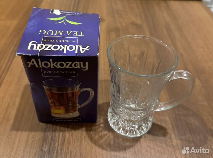 Фужеры и разная стеклянная посуда