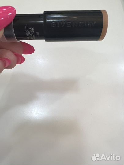 Givenchy помада
