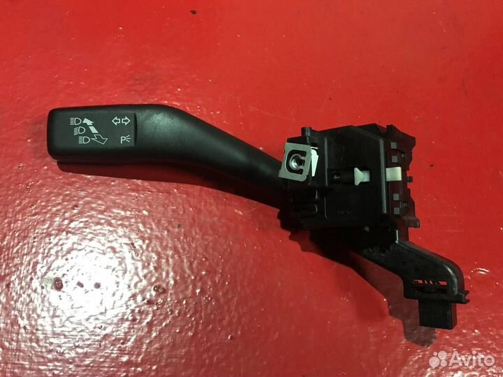 Переключатель подрулевой левый VW Tiguan