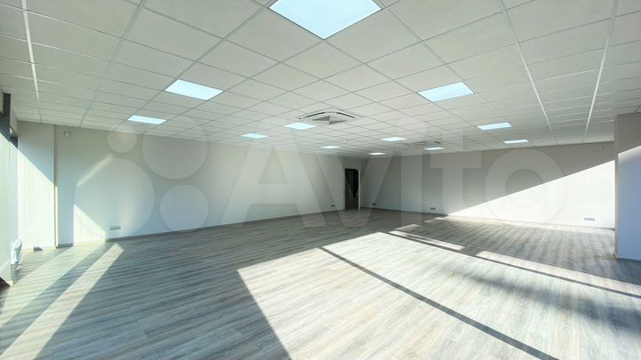 Аренда офиса 115 кв.метров, 2 этаж