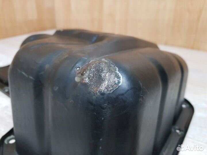 Поддон двигателя Toyota Corolla Verso ZNR11L