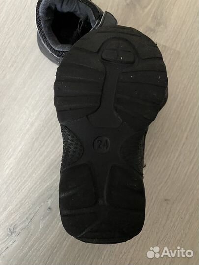 Кроссовки детские