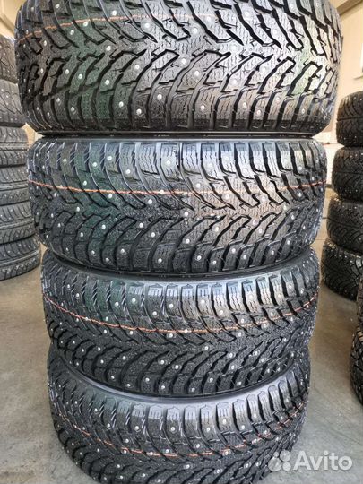 Nokian Tyres Hakkapeliitta 9 215/50 R17