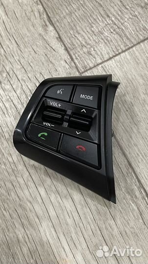 Кнопки управления магнитолой Hyundai Creta