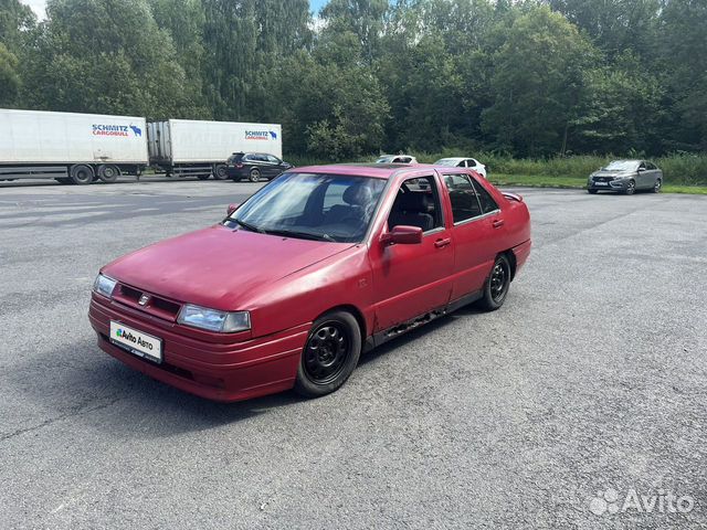 SEAT Toledo 1.8 MT, 1992, 593 700 км с пробегом, цена 100000 руб.