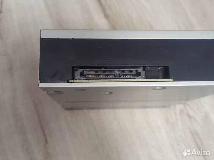 DVD привод SATA