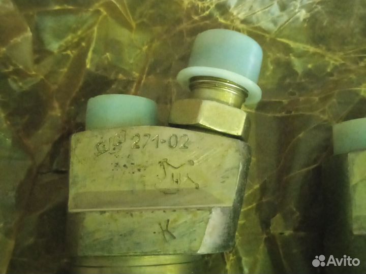 Форсунки камаз 33.1112010-02, 271-02