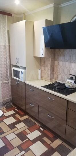 4-к. квартира, 71,6 м², 1/9 эт.