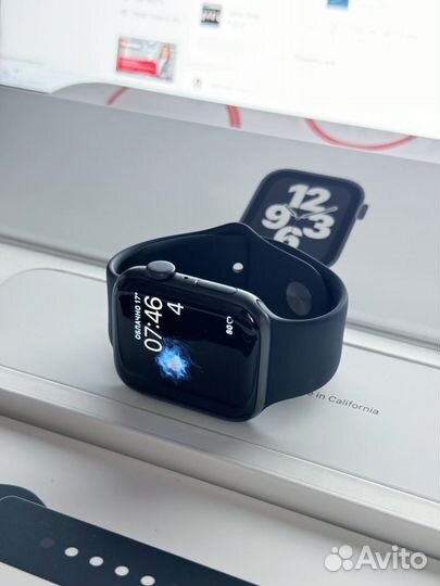 Новые Apple Watch SE 44mm