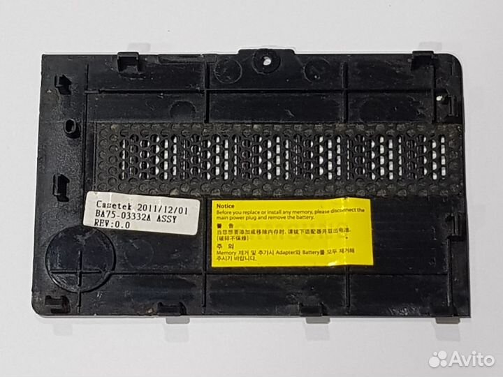 Крышка отсека озу для Samsung NP300V5A