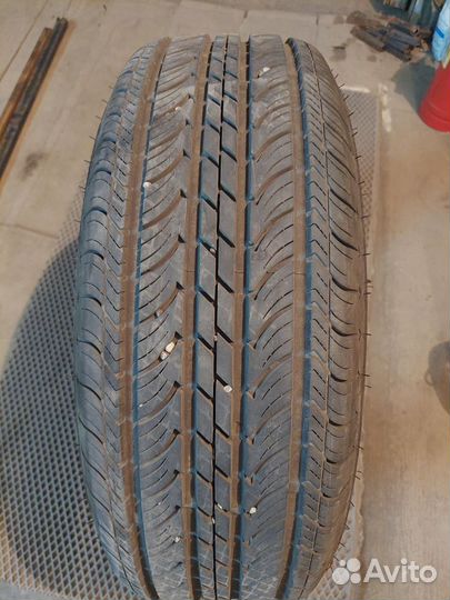 Bars MM700 215/60 R16 97V
