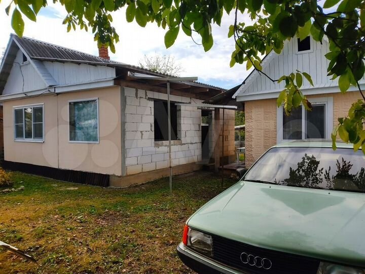 Дом 33,2 м² на участке 7,4 сот.