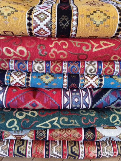 Ткань гобеленовая грузинская.С нац.орн,буква