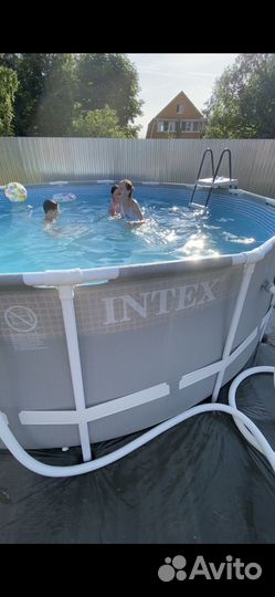 Каркасный бассейн intex