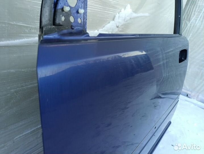 Дверь передняя левая Nissan X-Trail PNT30 NT30 T30
