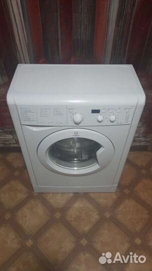 Стиральная машина indesit