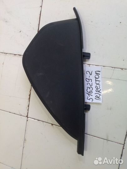 Накладка на торпедо правая (SsangYong Rexton)