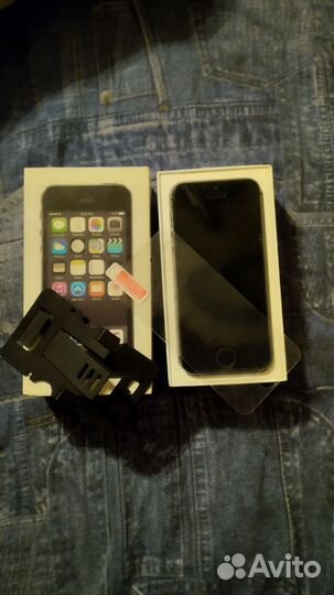 Продам iPhone 5s