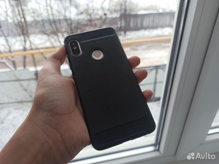 Xiaomi Redmi Note 5, 4/64 ГБ