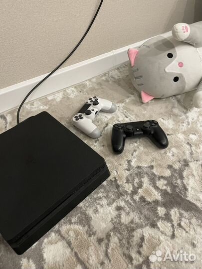 Sony PS4 slim 1tb