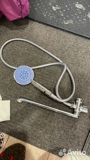 Смеситель для ванны