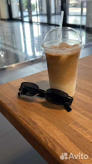 Солнцезащитные очки