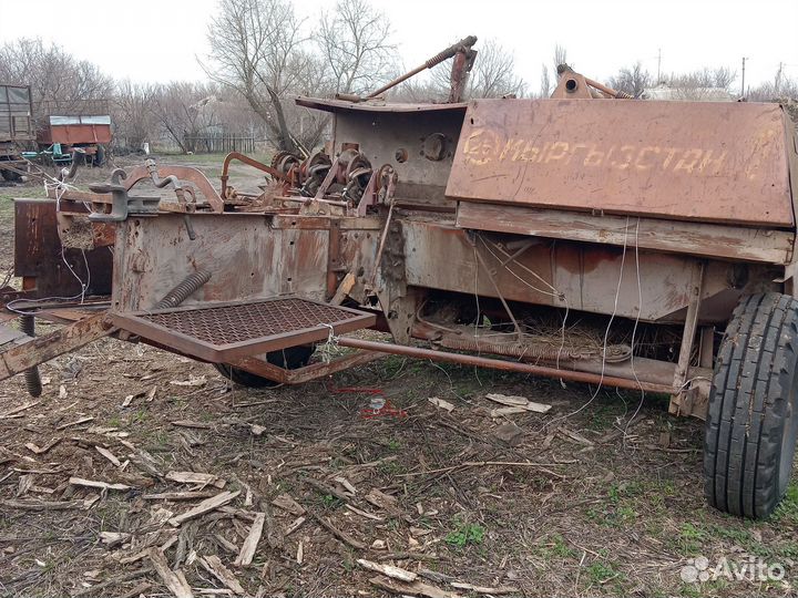 Пресс-подборщик Киргизстан ППЛ-Ф-1.6М-2, 1989
