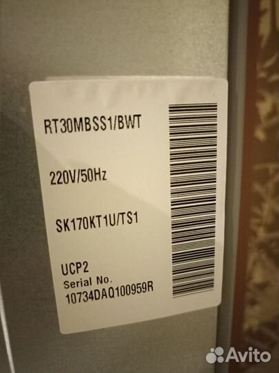 Холодильник Samsung бу под ремонт или на запчасти