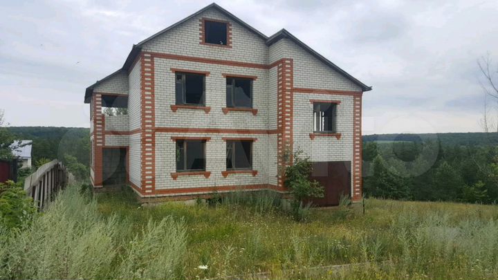 Коттедж 139 м² на участке 21 сот.