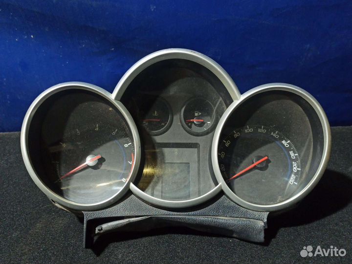 Панель приборов Chevrolet Cruze 08-15г авт