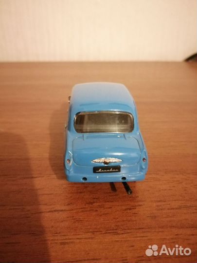 Модели автомобилей 1/ 24