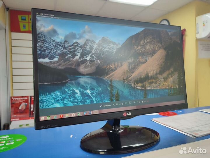 Монитор LG Flatron 22EA63T-PB 22