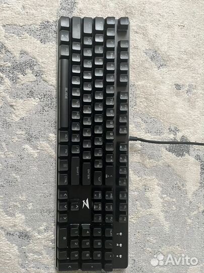 Игровая механическая клавиатура