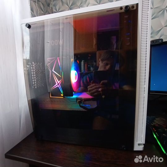 Игровой пк Intel Xeon E5-2666 V3, soyo RX580 8GB