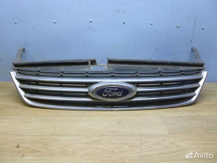 Решетка радиатора ford Mondeo IV 2007-2010