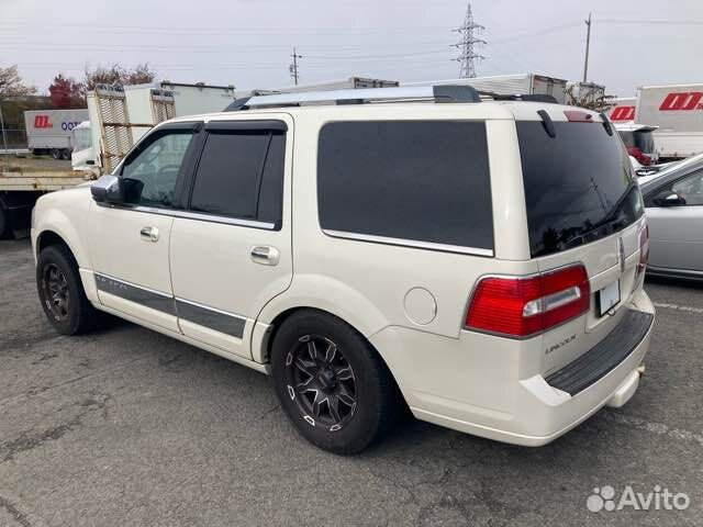 Подушка двс правая Lincoln Navigator 3 07г