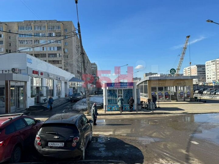 Торговый павильон у метро