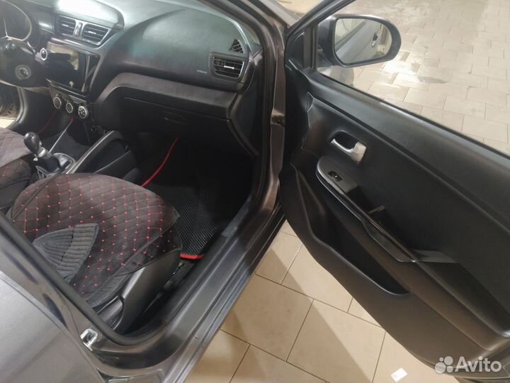 Kia Rio 1.4 МТ, 2015, 350 000 км
