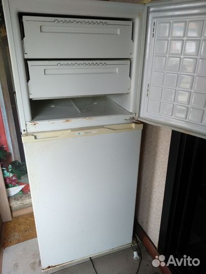 Холодильник бу