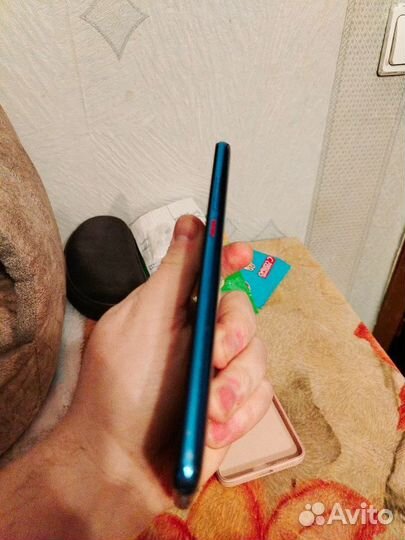 Xiaomi Mi 9T, 6/64 ГБ