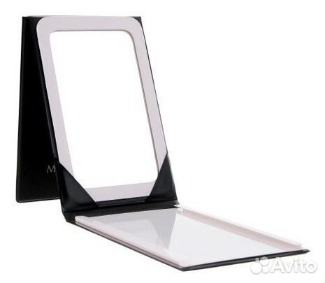 Зеркало для макияжа