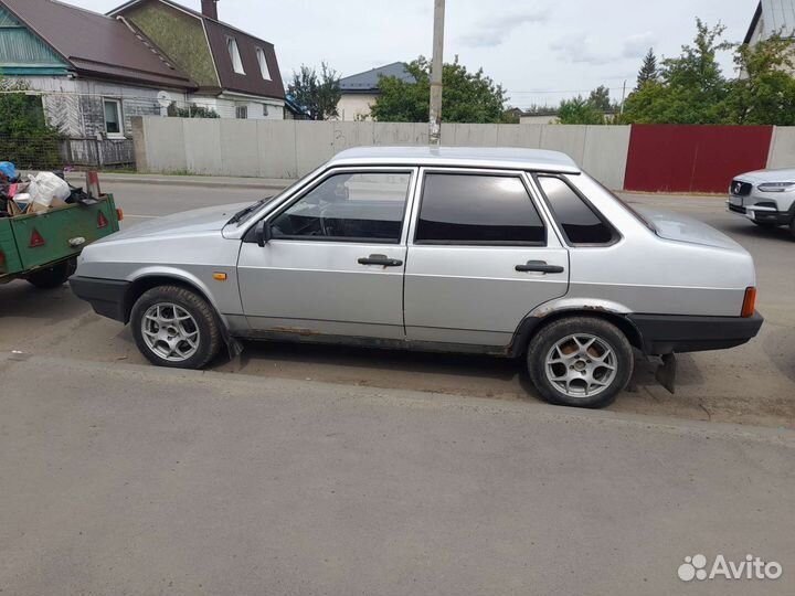 ВАЗ 21099 1.5 МТ, 2003, 163 536 км