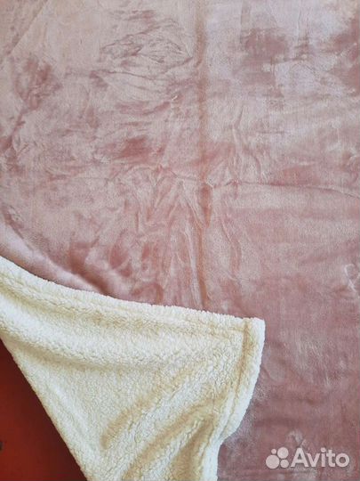 Одеяло покровное из микрофибры плид разные 220/220