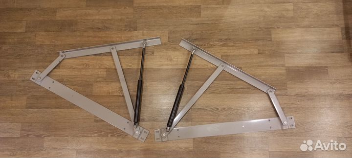 Механизм подъёма кровати. Газлифт