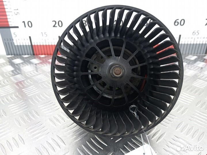 Моторчик печки для Ford Focus 2 1379568