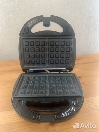 Вафельница мультипекарь