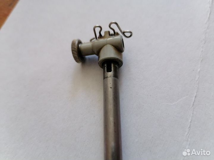 Игловодитель для швейной машины