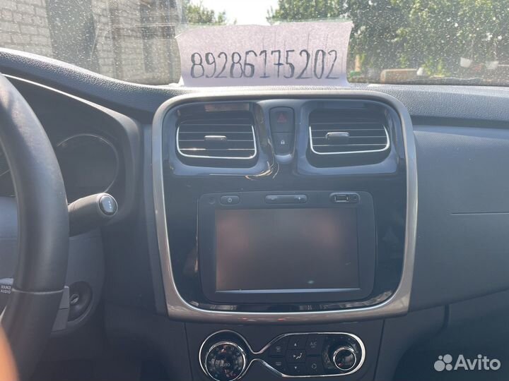 Renault Logan Stepway 1.6 AT, 2021, 31 074 км