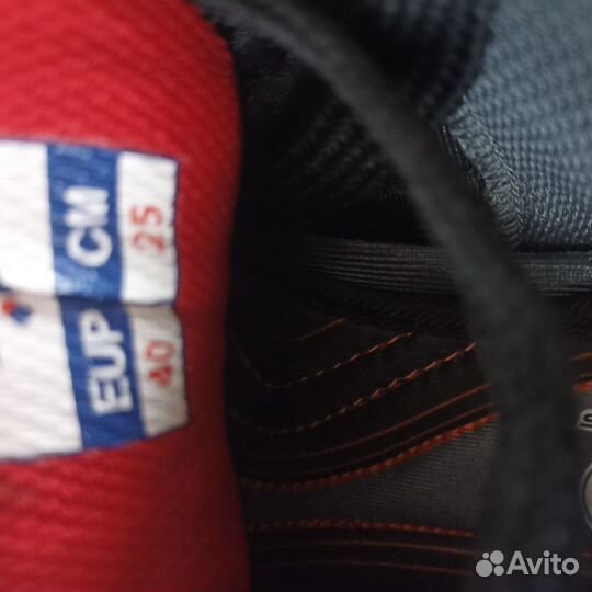 Кроссовки бона39-42 р