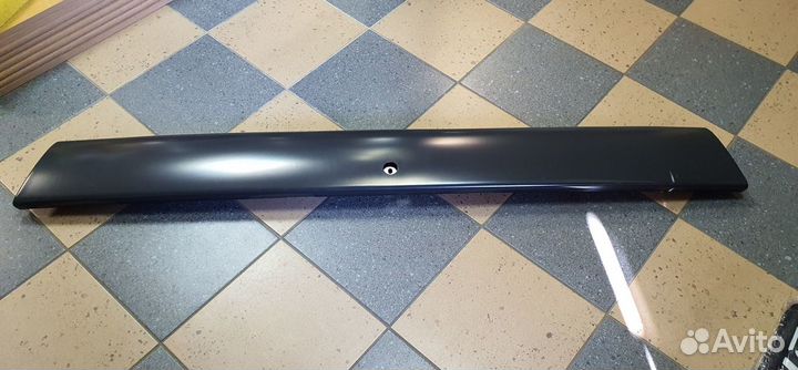 Бампер центральная часть Volvo FH JS-7018